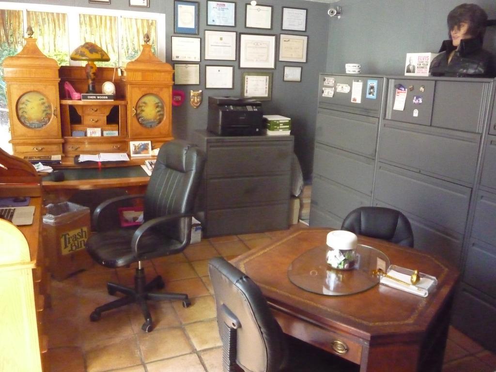 Woodland Hills Calabasas Guesthouses Los Angeles Bagian luar foto